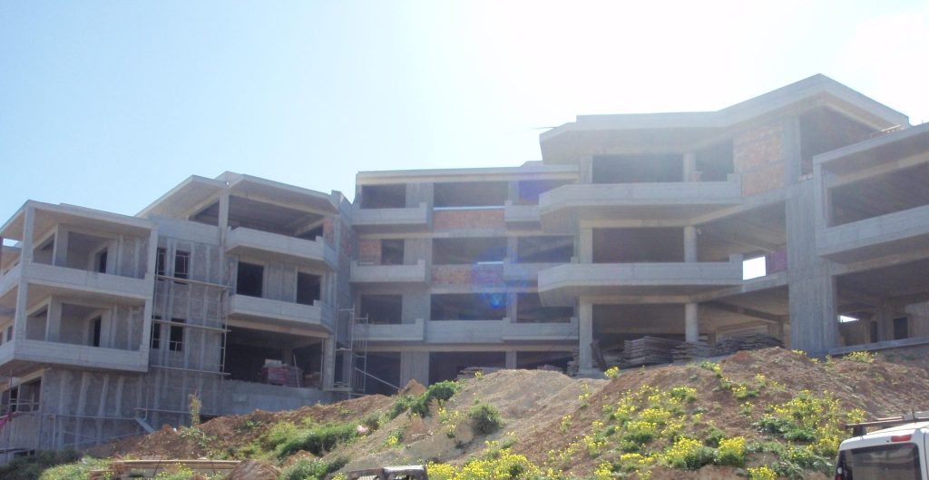 The load-bearing structure of the complex with the masonry walls on each floor.